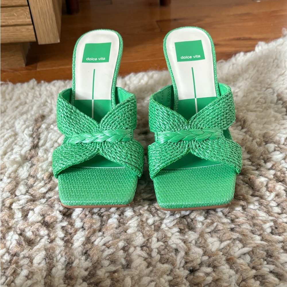 Dolce vita never worn heels 5.5